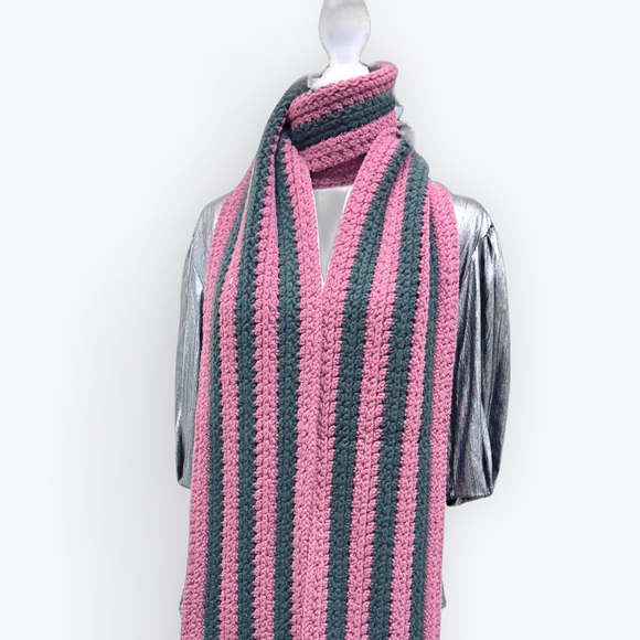 Auth Gucci X Long Thick Knit Pink Green Striped Muffler Stole Scarf - Picture 10 of 16
